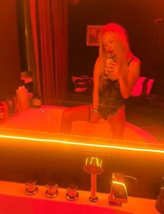 Шлюхи - Алина, 30 лет, рост 177 см Шлюхи - Алина, 30 лет, рост 177 см